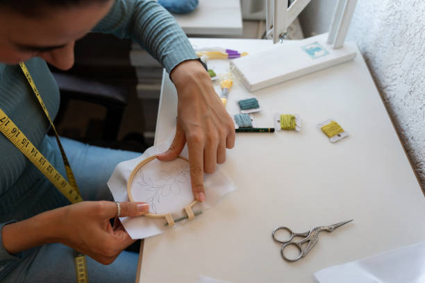 可愛く仕上げる！ぬいぐるみ顔の刺繍デザイン集